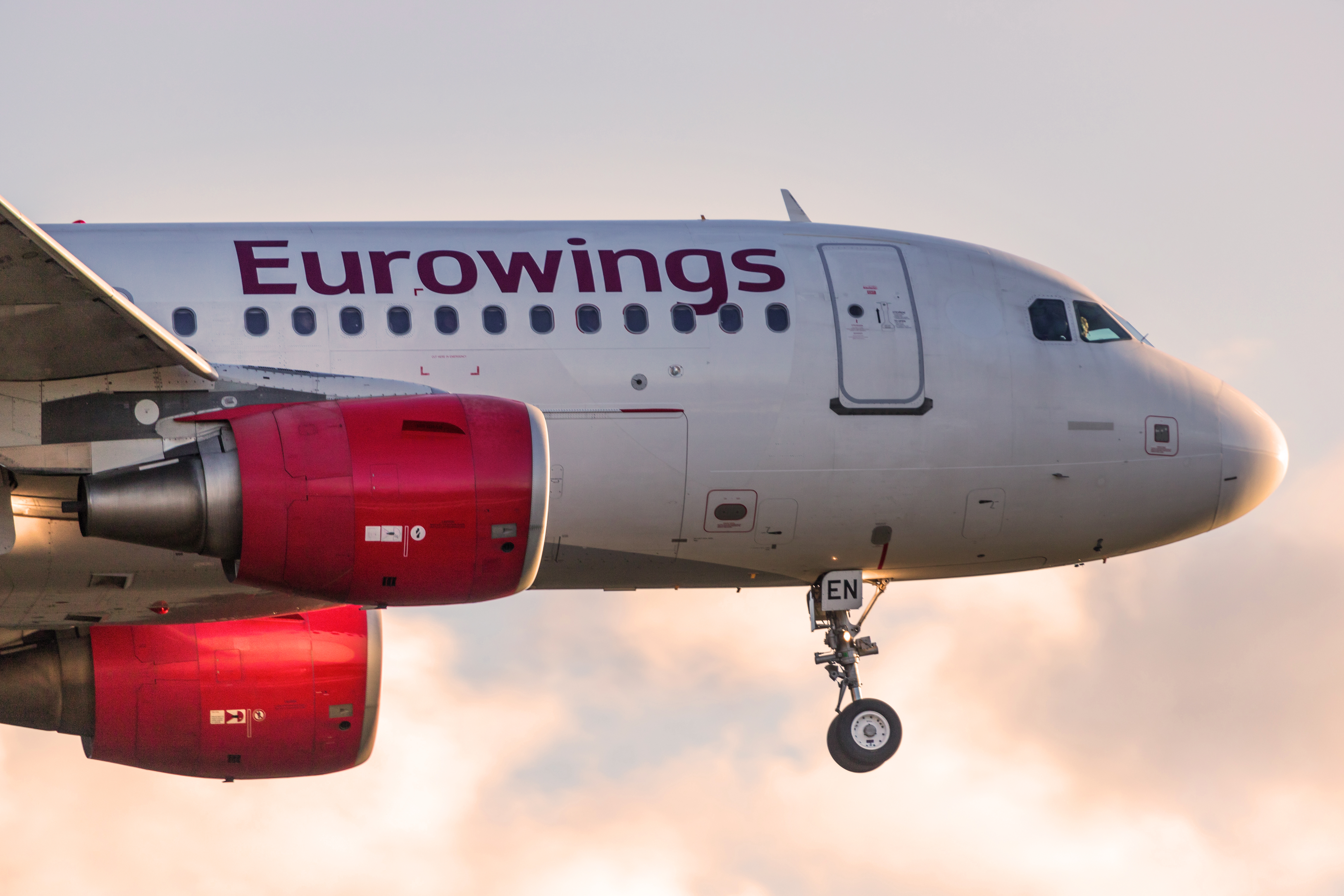 Eurowings resumes flights and launches new route